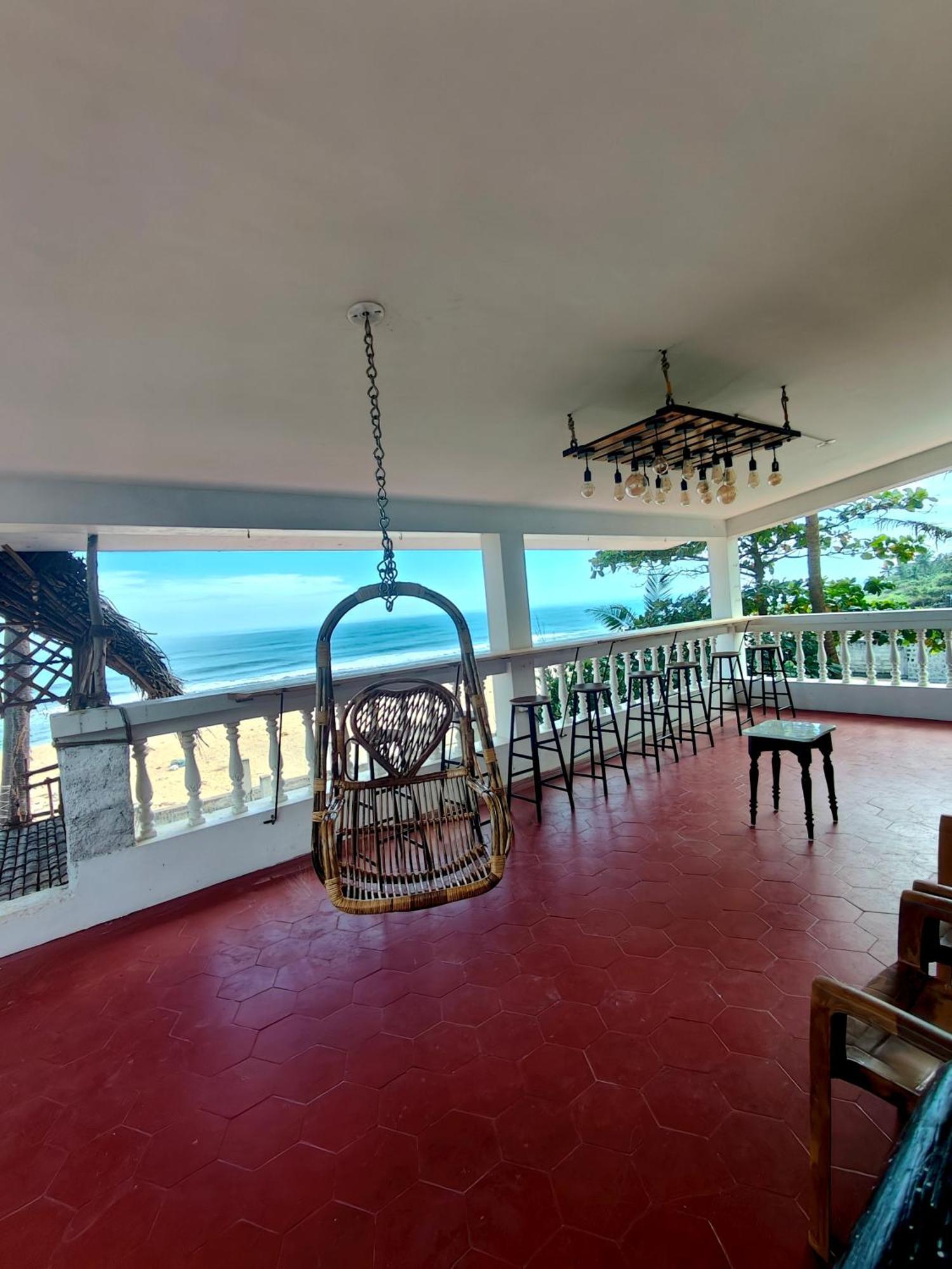 Le Serene Independent Beach Villa Kottakuppam Buitenkant foto